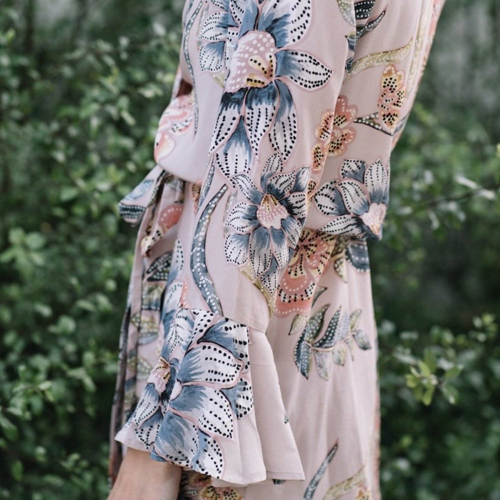 BESOS ROBE - Picture 3 of 3